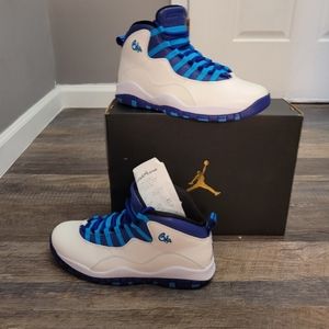 Charlotte 10s